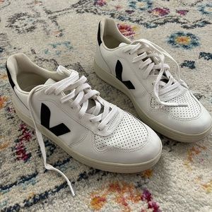Veja sneakers